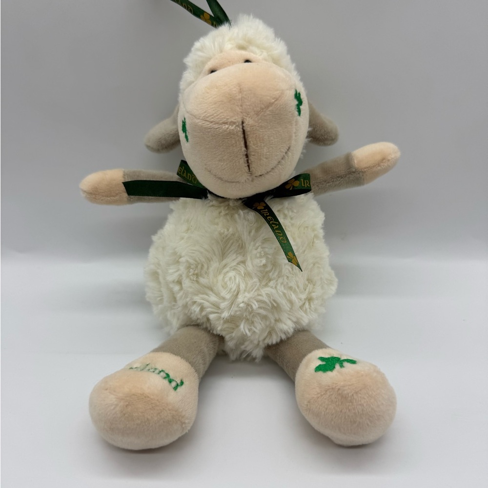 Celtic Toy Co., Cream Ireland Sheep